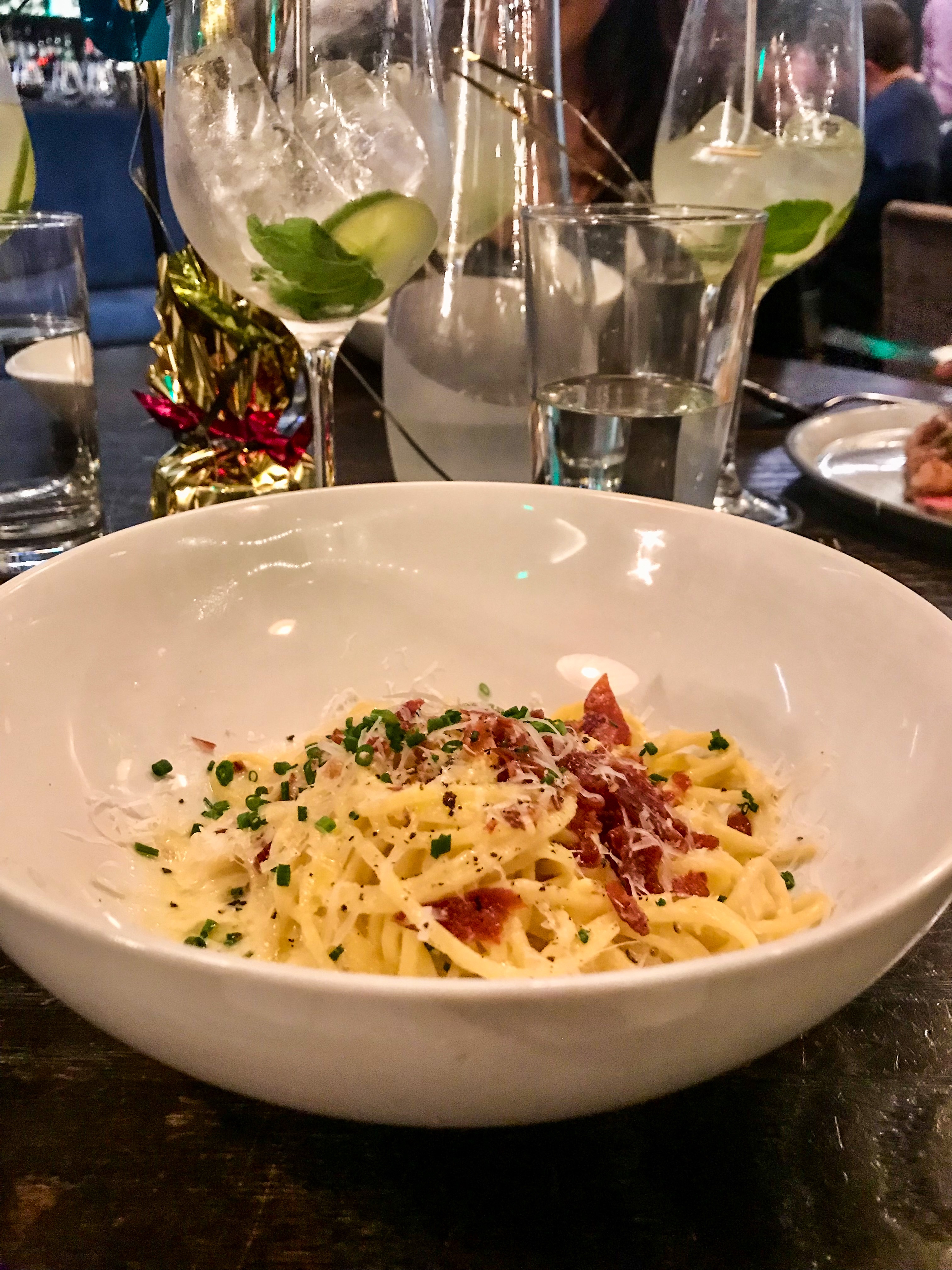 Top things to do in Austin, Texas; weekend getaway in Austin Texas, SXSW, Austin City Limits (ACL), outdoorsy things to do in Austin, Texas; where to eat and drink and Austin, Texas, where to stay in Austin texas, cute hotels in Austin, boutique hotels in Austin